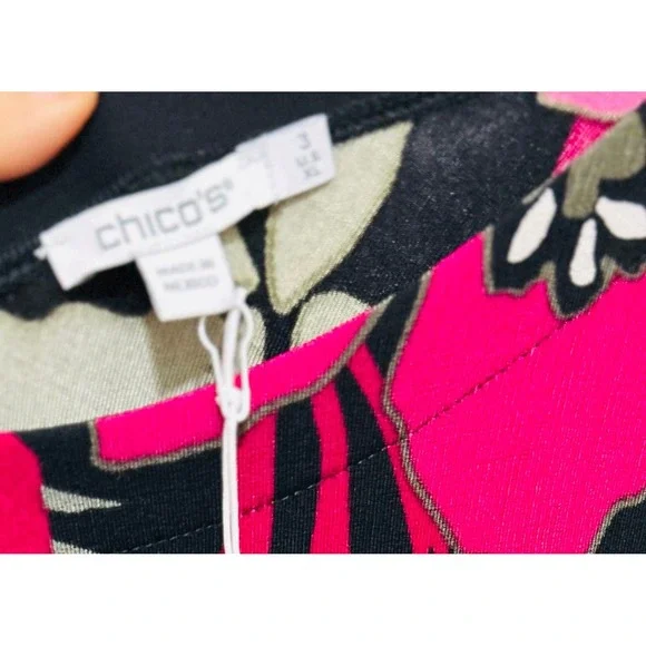 NWT Chicos Travelers Graphic Blossoms V Neck Midi Dress Botanic Berry Size 3 /XL - Picture 3 of 9